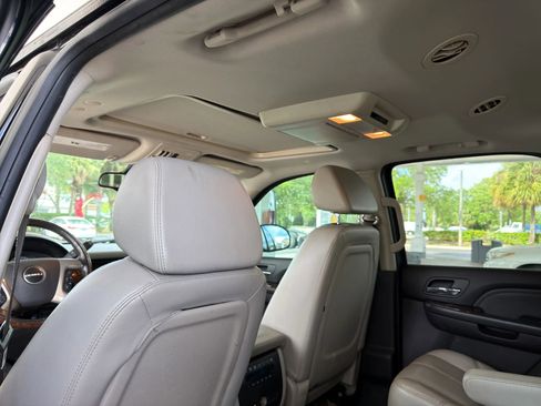 Used 2013 GMC Yukon Denali image 27
