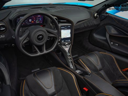 Used 2021 McLaren 720S Performance image 23