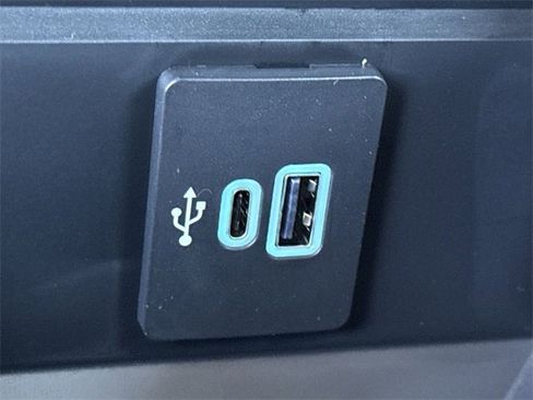 New 2026 Ford F250 Lariat image 37