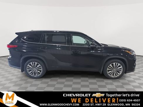 Used 2020 Toyota Highlander Platinum AWD/4WD image 1