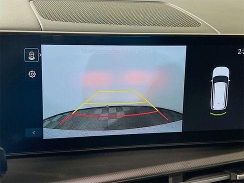 Used 2025 Hyundai Santa Fe SEL image 13