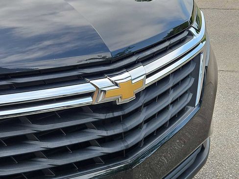 Certified 2023 Chevrolet Equinox LS w/ LS Convenience Package FWD image 12