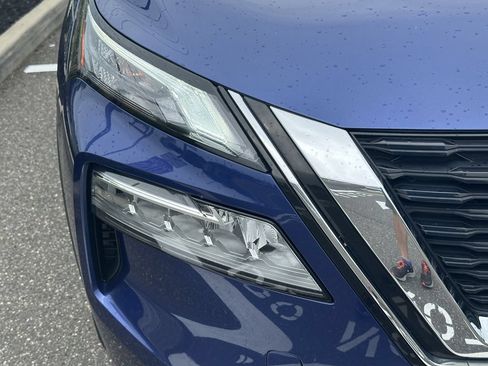 Certified 2023 Nissan Rogue SL AWD/4WD image 16