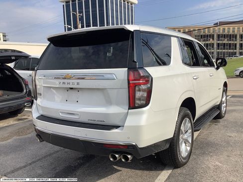 Used 2024 Chevrolet Tahoe Premier AWD/4WD image 6
