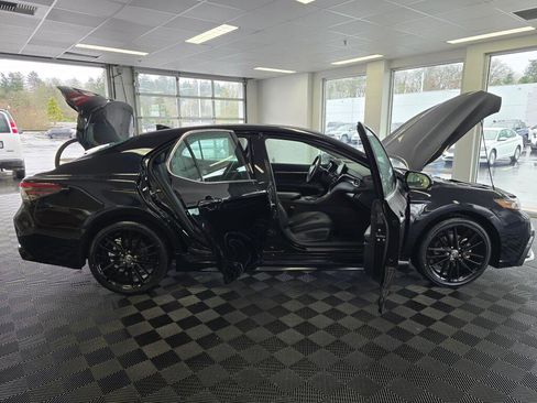 Used 2024 Toyota Camry XSE image 15
