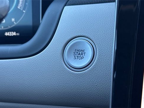 Used 2024 Hyundai Tucson Limited image 28