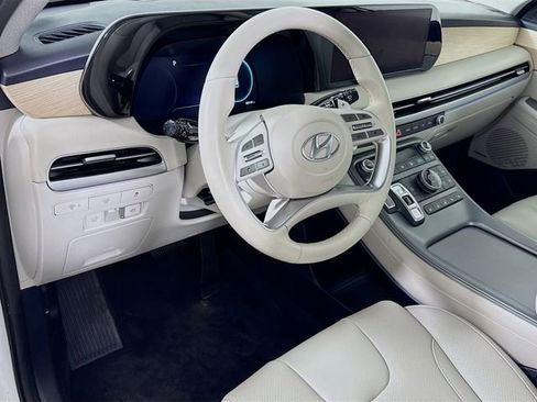 Used 2024 Hyundai Palisade Limited image 11