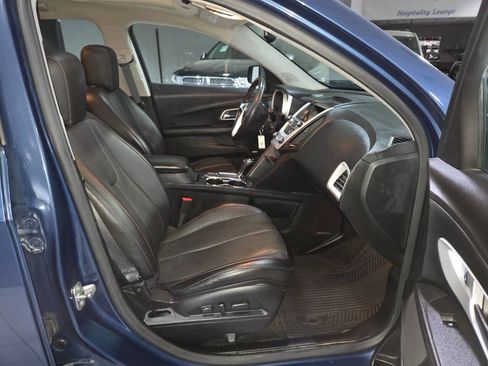 Used 2017 Chevrolet Equinox Premier w/ Enhanced Convenience Package FWD image 27