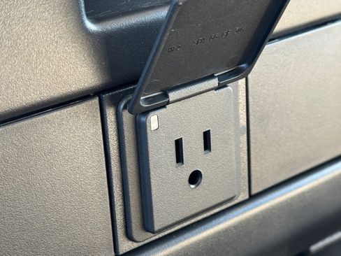 New 2025 Chevrolet Express 2500 image 20