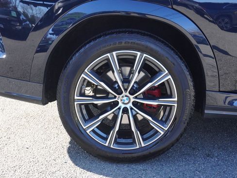 Used 2023 BMW X6 xDrive40i w/ M Sport Package image 23