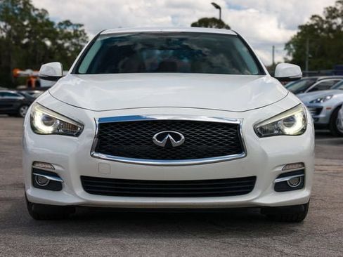 Used 2017 INFINITI Q50 Signature Edition w/ All Weather Package (L93) RWD image 20