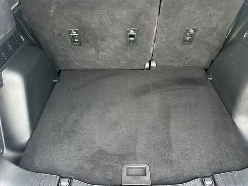 Used 2020 Ford Escape Titanium AWD/4WD image 15