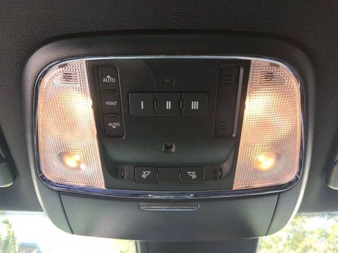 Certified 2023 Dodge Charger Scat Pack RWD image 23