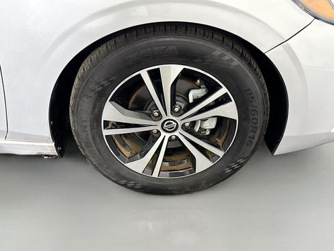 Used 2020 Nissan Sentra SV FWD image 32