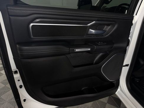 Used 2024 RAM 1500 Laramie AWD/4WD image 28