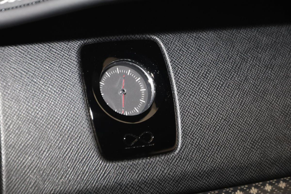 Used 2024 Rolls-Royce Cullinan Black Badge AWD/4WD image 59