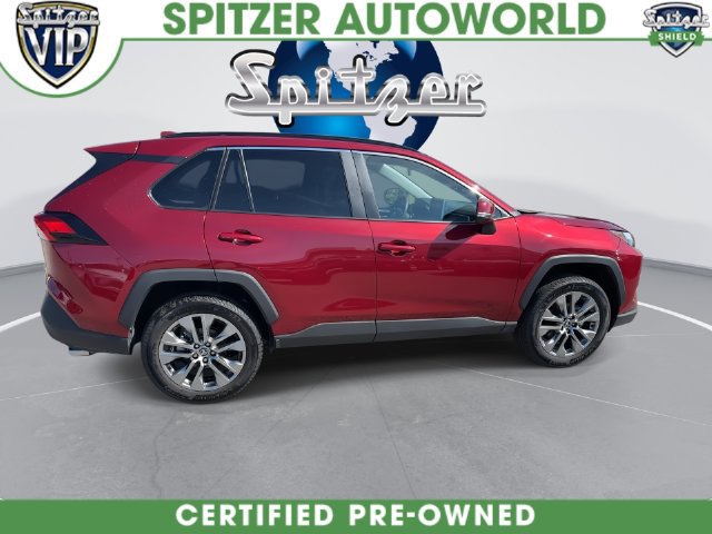Used 2025 Toyota RAV4 XLE Premium AWD/4WD image 16