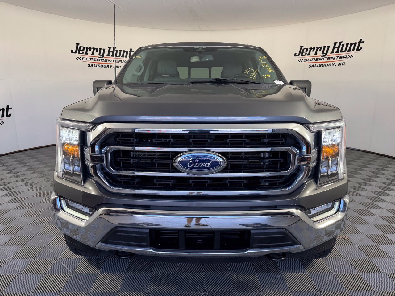 Used 2023 Ford F150 XLT w/ Equipment Group 302A High AWD/4WD image 5