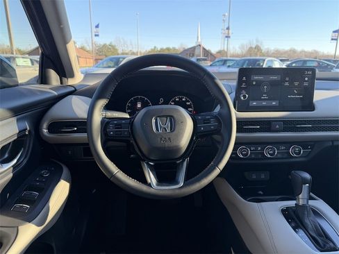 New 2026 Honda HR-V EX-L image 20