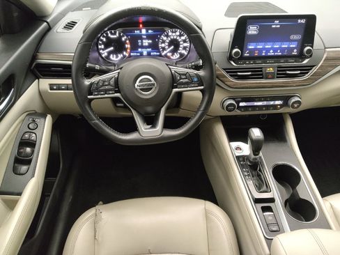 Used 2019 Nissan Altima 2.5 SL FWD image 22
