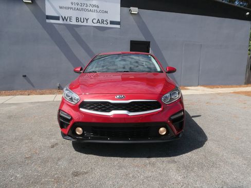 Used 2020 Kia Forte LXS image 2