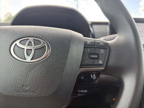Certified 2025 Toyota Camry LE FWD image 10