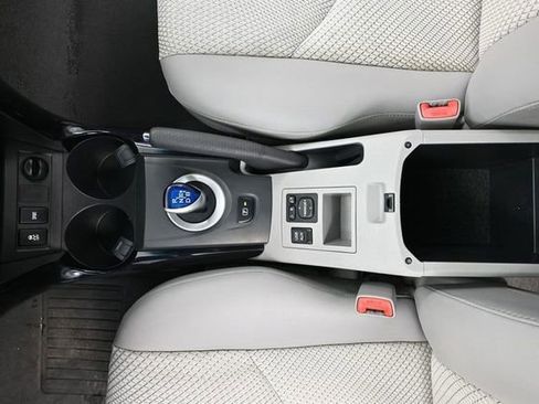Used 2012 Toyota RAV4 EV FWD image 30