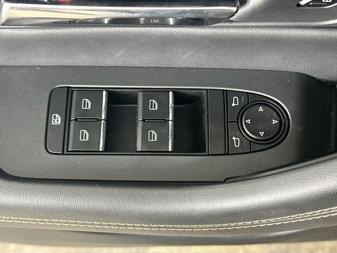 Used 2024 MAZDA CX-90 Plug-In Hybrid w/ Preferred AWD/4WD image 15