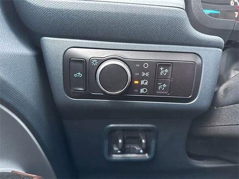 Used 2023 Ford Maverick Lariat w/ Lariat Luxury Package image 12