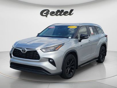 Used 2024 Toyota Highlander XLE