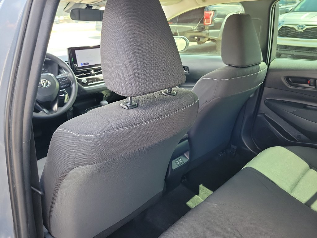 Used 2023 Toyota Corolla LE FWD image 7