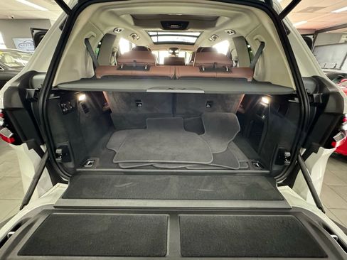 Used 2023 BMW X7 xDrive40i w/ Premium Package image 29