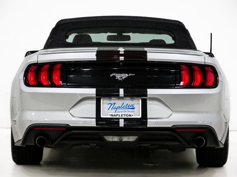 Used 2019 Ford Mustang Premium image 10
