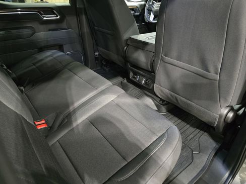 New 2026 GMC Sierra 1500 SLE AWD/4WD image 11