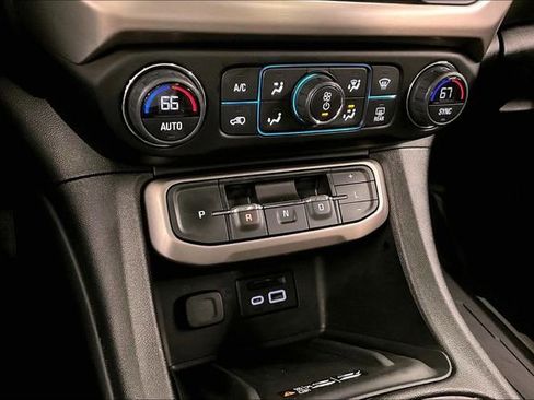 Used 2023 GMC Acadia Denali w/ Denali Ultimate Package image 32