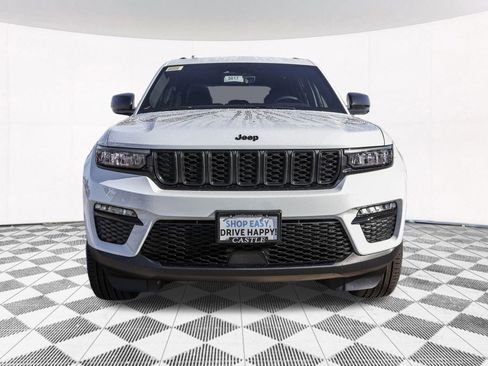 New 2025 Jeep Grand Cherokee Limited w/ Black Appearance Package image 9