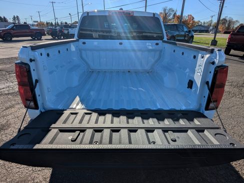 New 2026 Chevrolet Colorado Z71 w/ Z71 Convenience Package 2 image 4