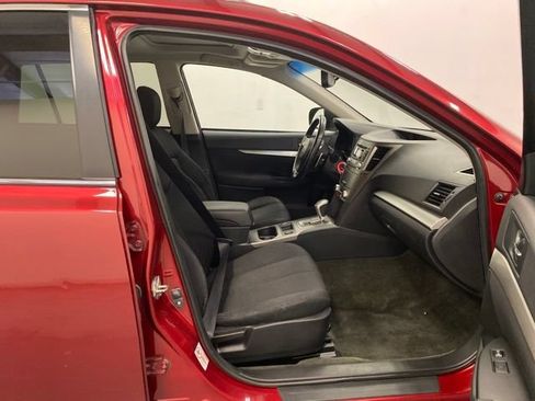 Used 2012 Subaru Outback 2.5i Premium AWD/4WD image 24