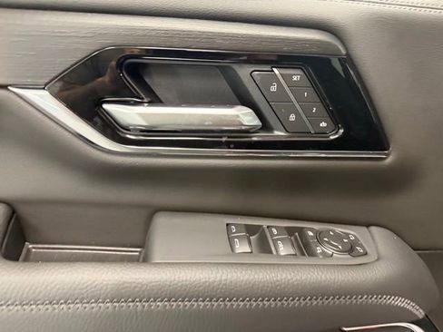 New 2026 GMC Yukon XL Denali w/ LPO, Floor Liner Package image 15