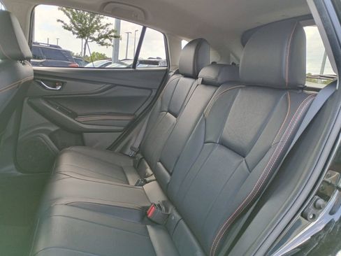 Used 2019 Subaru Crosstrek 2.0i Limited w/ Moonroof Package w/Navigation AWD/4WD image 17