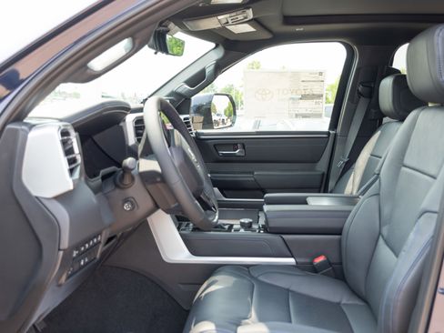 New 2025 Toyota Tundra Platinum image 9