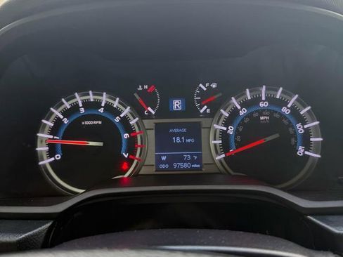 Used 2017 Toyota 4Runner Limited AWD/4WD image 19
