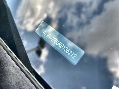 Certified 2024 Mercedes-Benz GLE 350 4MATIC image 26