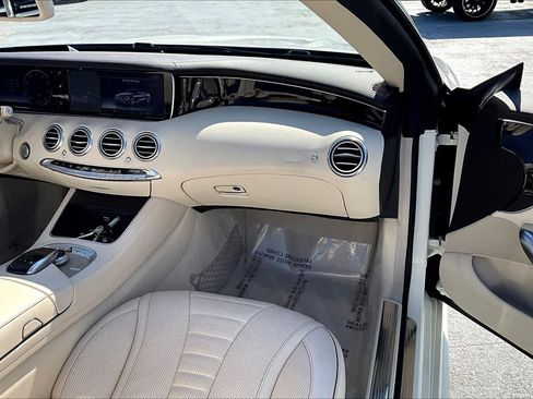 Used 2017 Mercedes-Benz S 550 Cabriolet image 15