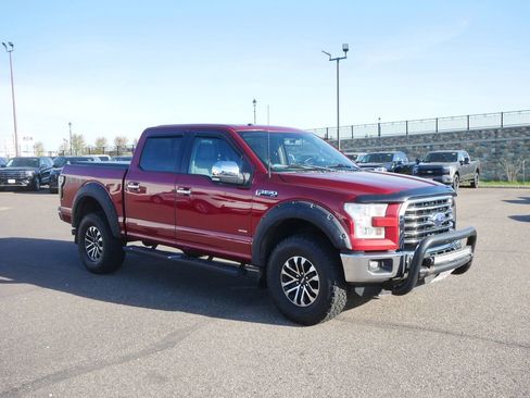 Used 2016 Ford F150 XLT w/ Equipment Group 302A Luxury AWD/4WD image 3