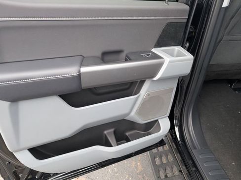 New 2026 Ford F250 XLT w/ XLT Premium Package image 12