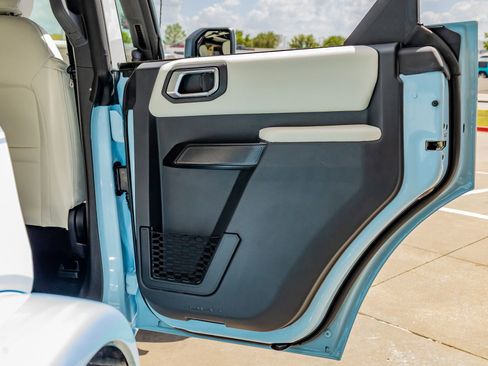 Used 2025 Ford Bronco Heritage Edition image 38