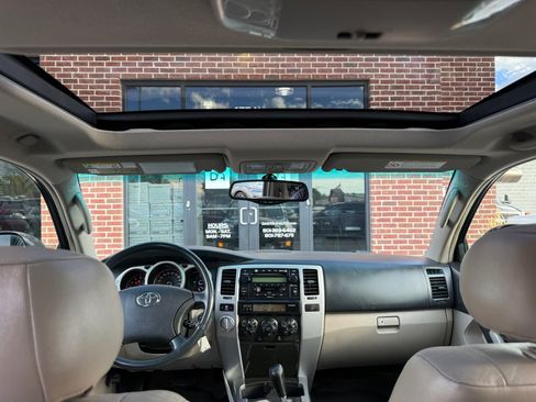 Used 2004 Toyota 4Runner Limited AWD/4WD image 12