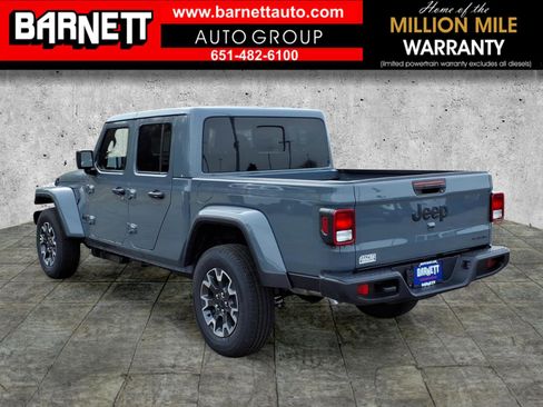 New 2026 Jeep Gladiator Sport image 3