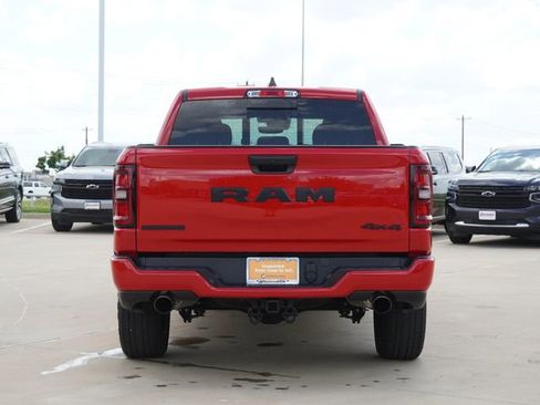 Used 2025 RAM 1500 Big Horn AWD/4WD image 8